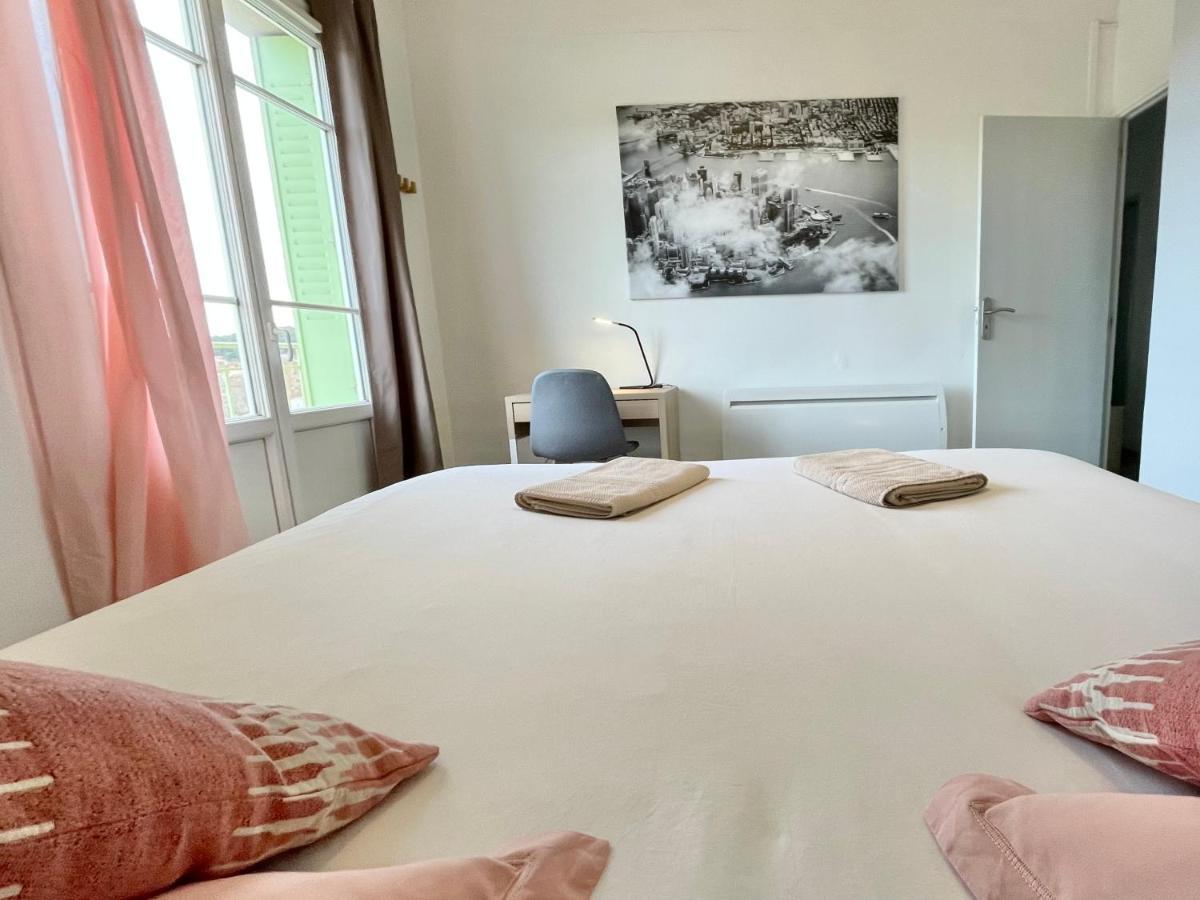 Le Panoramique Salonais Apartment ภายนอก รูปภาพ